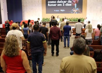 Curso gratuito ajuda fumantes a abandonar o cigarro em cinco dias