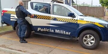 Trio invade comércio após quebrar vitrine e acaba localizado pela polícia