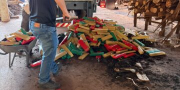 Mais de 12 toneladas de drogas são destruídas em incineração em Campo Grande