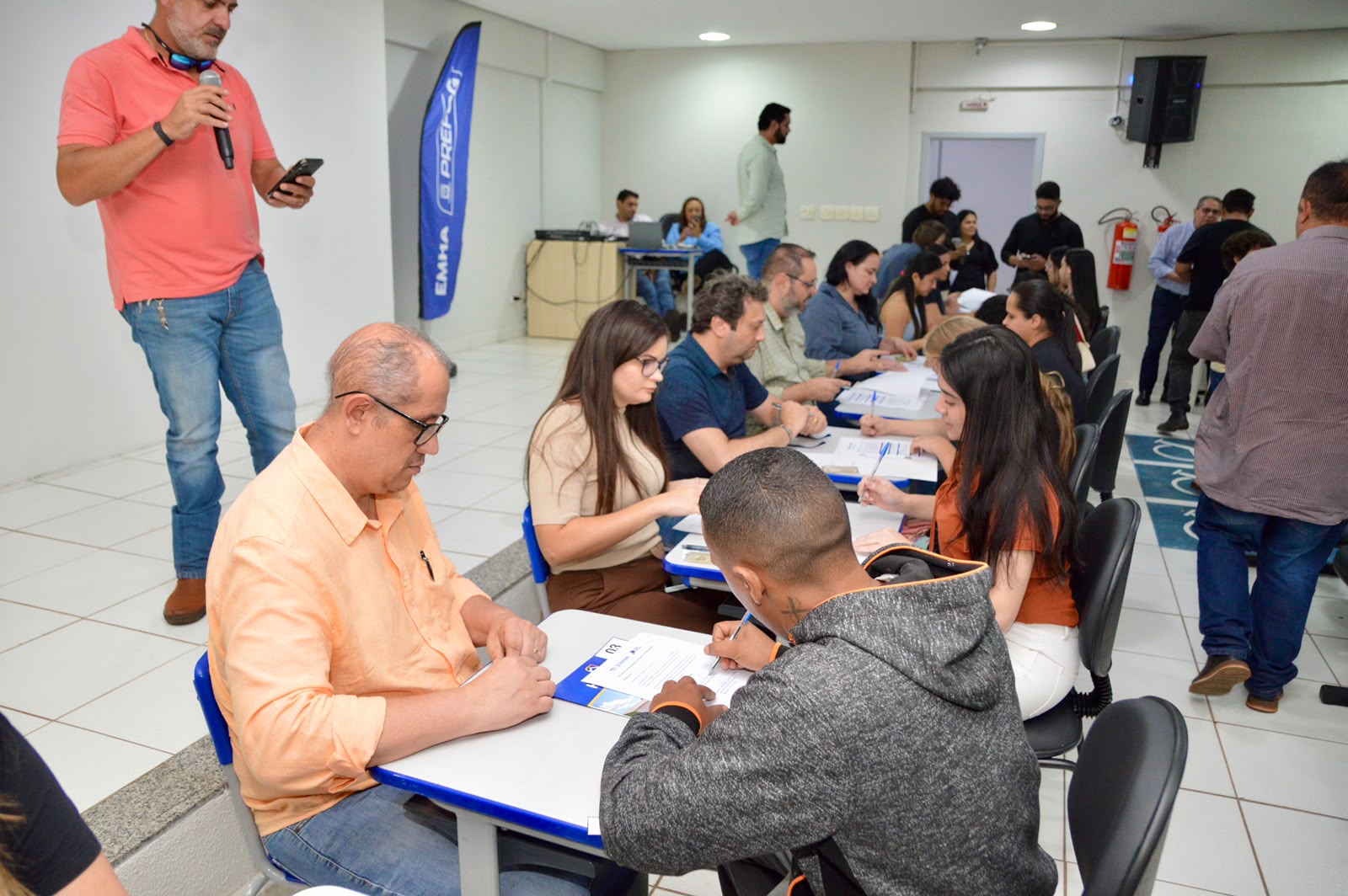 Emha abre 400 cotas de R$ 4 mil para primeiro imóvel