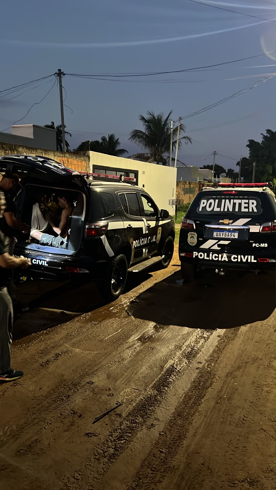 Dois homens com mandados de prisão são capturados em Campo Grande