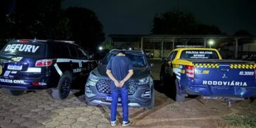 Carro roubado em Campo Grande é recuperado a caminho da fronteira