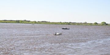 Rio Paraguai mantém nível normal, mas começa a baixar em MS