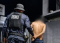 Idosa deixa casa após ser ameaçada com faca pelo próprio filho em Corumbá Idosa deixa casa após ser ameaçada com faca pelo próprio filho em Corumbá