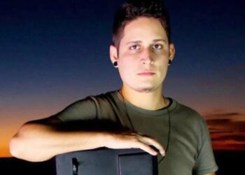 Tecladista ligado a cantor sertanejo é preso por compartilhamento de imagens de abuso infantil