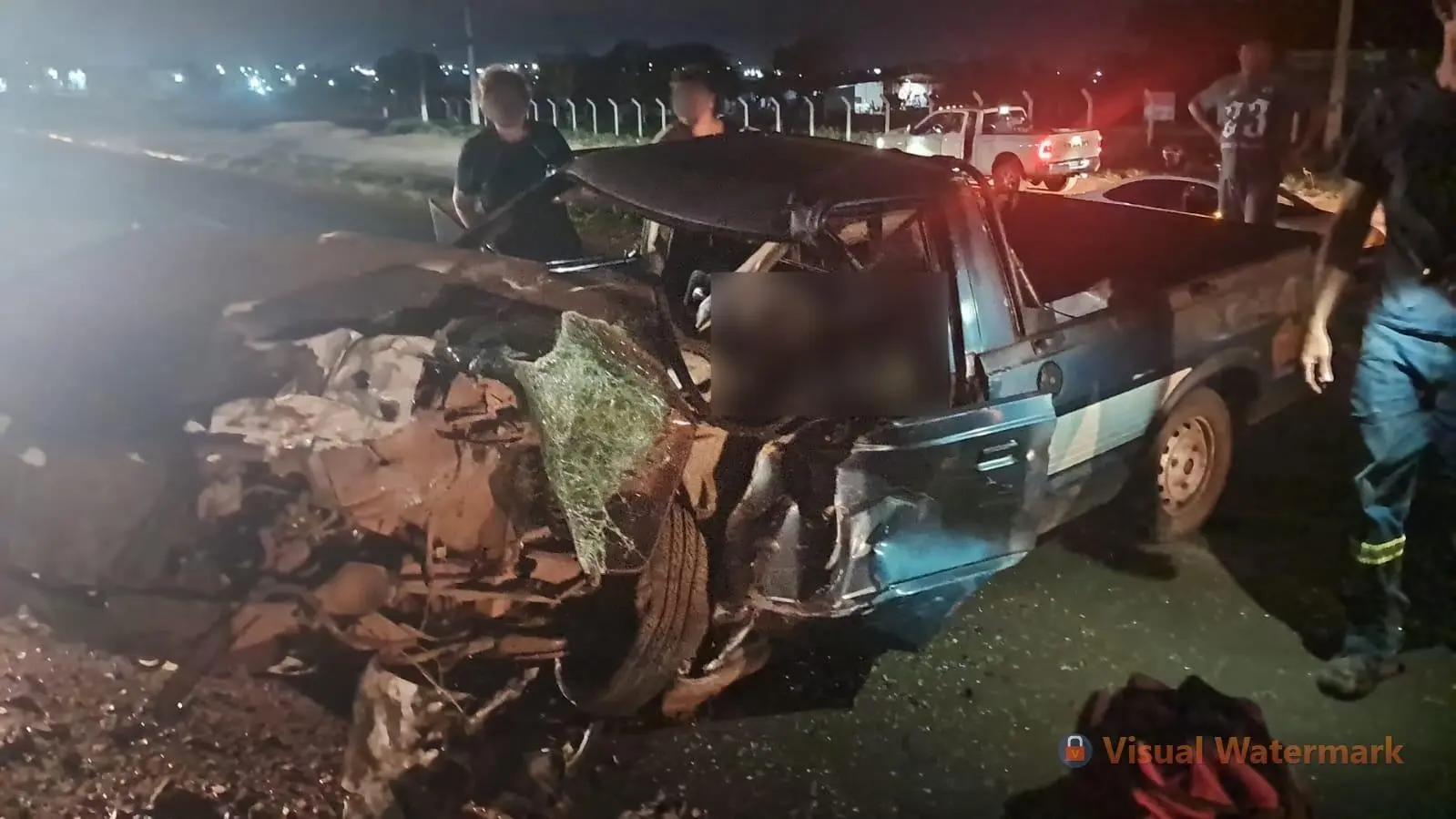 Homem morre após batida entre Pampa e Fiat Toro na BR-262