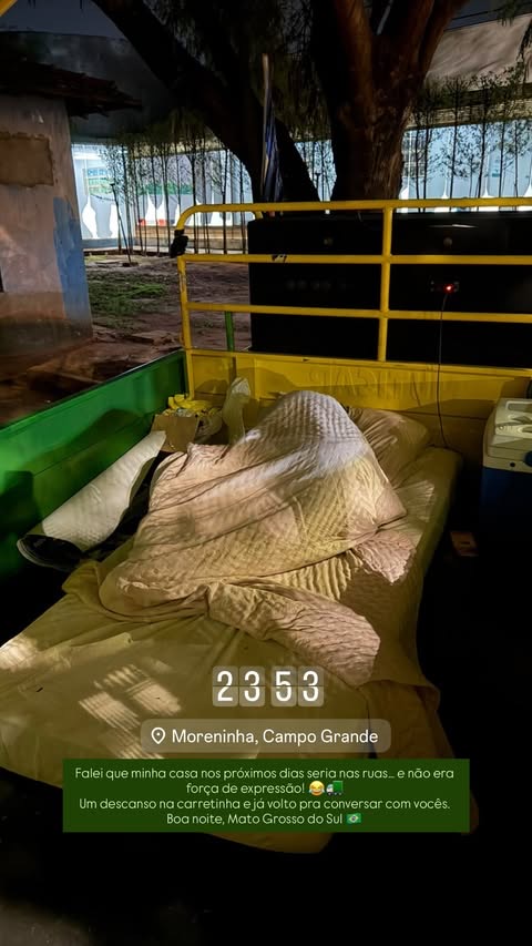 Vídeo: Sem vaga no debate, Catan leva “birra eleitoral” para a calçada e diz que “vai dormir na rua” 