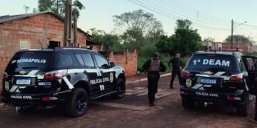 Dois homens são presos durante Operação Mulher Segura