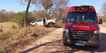 Idoso morre após caminhonete capotar na MS-454