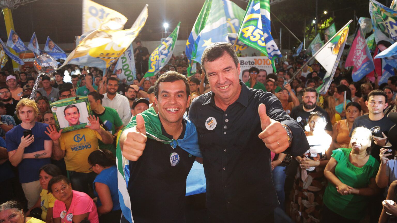 Beto Pereira dá largada à campanha com palanque cheio e apoio de líderes de MS