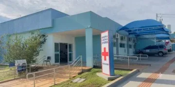 Adolescente é ferido com facada durante discussão com o irmão