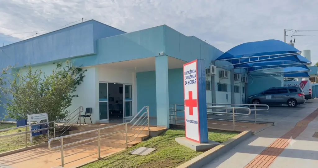 Adolescente é ferido com facada durante discussão com o irmão