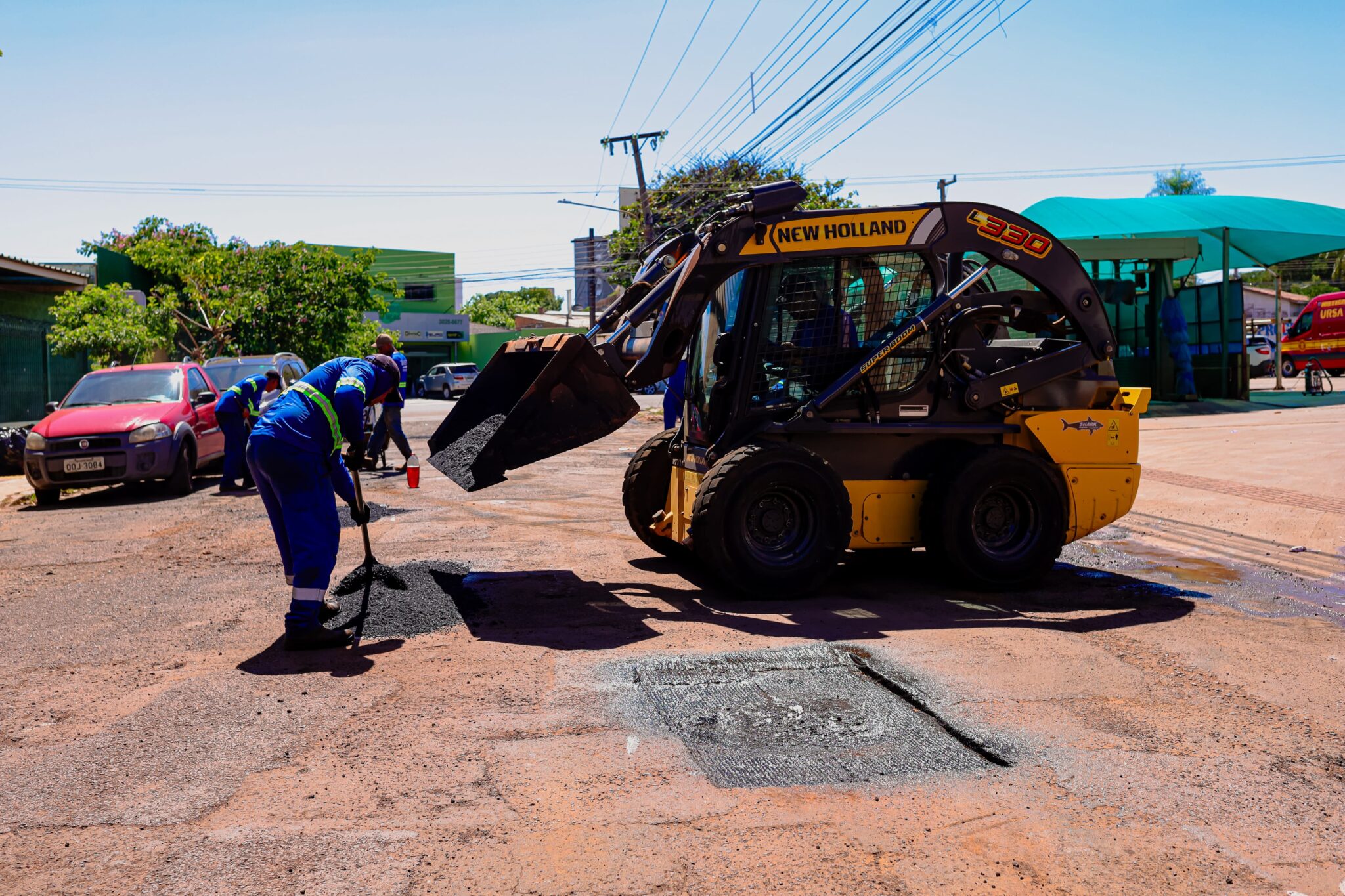Coophatrabalho recebe mutirão de tapa-buracos neste sábado