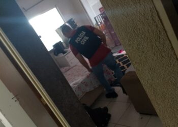 Buscas encontram pistola e 11 munições e terminam com prisão em Campo Grande