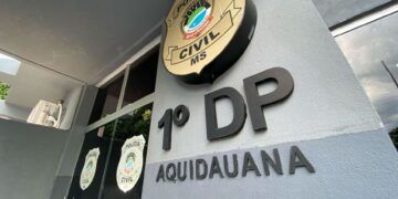 Mulher é presa em flagrante após agredir cachorro em Aquidauana
