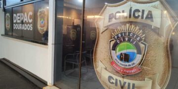 Moto é furtada após jovem chegar do trabalho