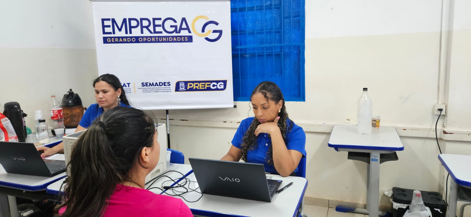 Vagas de emprego são oferecidas em processos seletivos do Emprega CG