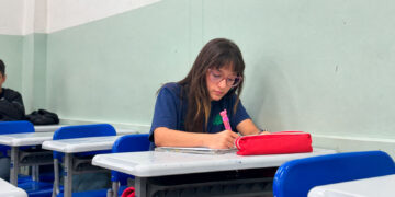 Ensino integral ajuda famílias a conciliar trabalho e cuidado com os filhos