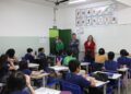 Presos ajudam na reforma de escola estadual em Campo Grande Presos ajudam na reforma de escola estadual em Campo Grande
