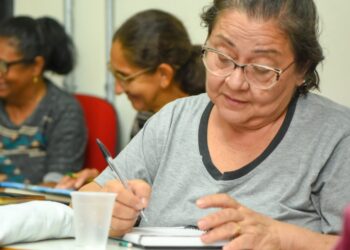 Funsat e Uems iniciam curso de português para migrantes  