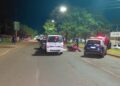 Motociclista morre após ser prensada entre carro e caminhão na Gunter Hans Motociclista morre após ser prensada entre carro e caminhão na Gunter Hans