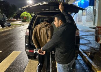 Motorista de aplicativo é preso por suspeita de estupro após corrida em Campo Grande Motorista de aplicativo é preso por suspeita de estupro após corrida em Campo Grande