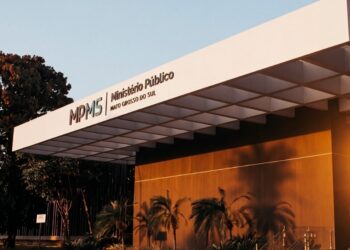 Projeto vai acompanhar recursos da educação Projeto vai acompanhar recursos da educação