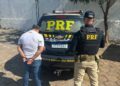 Foragido por execução de jovemem garagem é preso pela PRF na fronteira