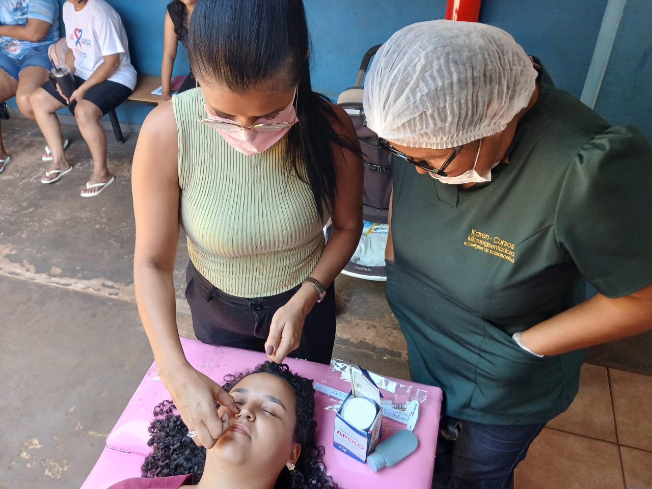 Mulheres participam de curso para fortalecer negócios