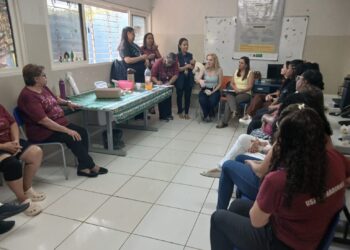 Semu promove palestra sobre valorização da vida na Vila Serradinho Semu promove palestra sobre valorização da vida na Vila Serradinho