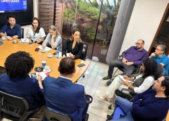Sesau reage rápido e garante R$ 4 milhões para reforçar atendimento na Santa Casa Sesau reage rápido e garante R$ 4 milhões para reforçar atendimento na Santa Casa