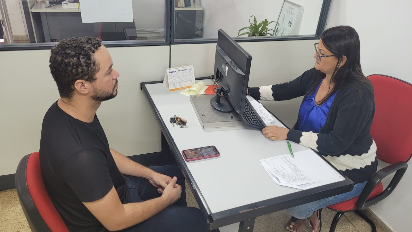 Serviços puxam geração de empregos na Capital