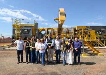 Operação tapa-buraco ganha novas frentes de trabalho ampliando serviço nas sete regiões de Campo Grande Operação tapa-buraco ganha novas frentes de trabalho ampliando serviço nas sete regiões de Campo Grande