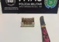 Homem ameaça mulher com canivete após ser informado sobre fechamento de comércio