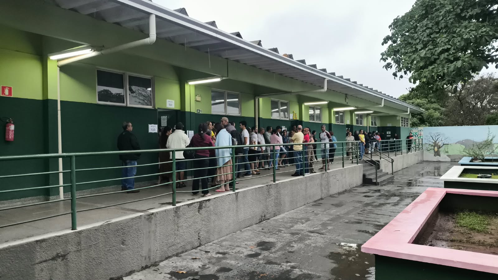 Chuva forte marca domingo de eleição em MS e deixa alerta para temporais