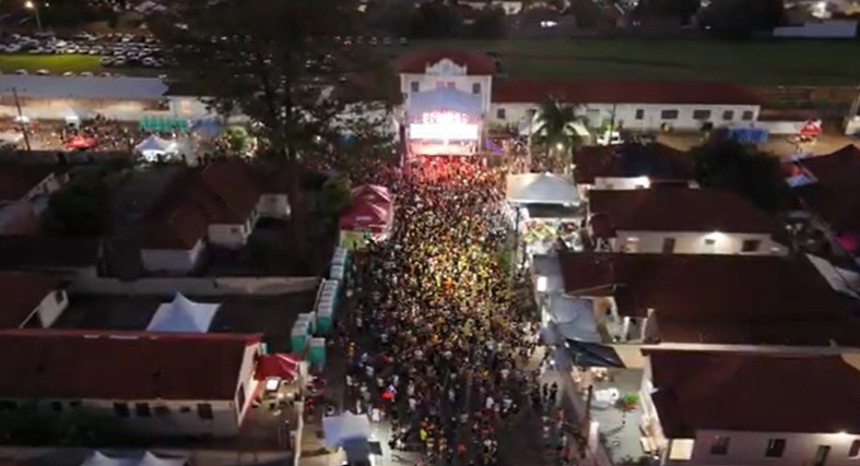 CarnaLula reúne movimentos culturais e estudantis em ato de apoio a Lula em Campo Grande