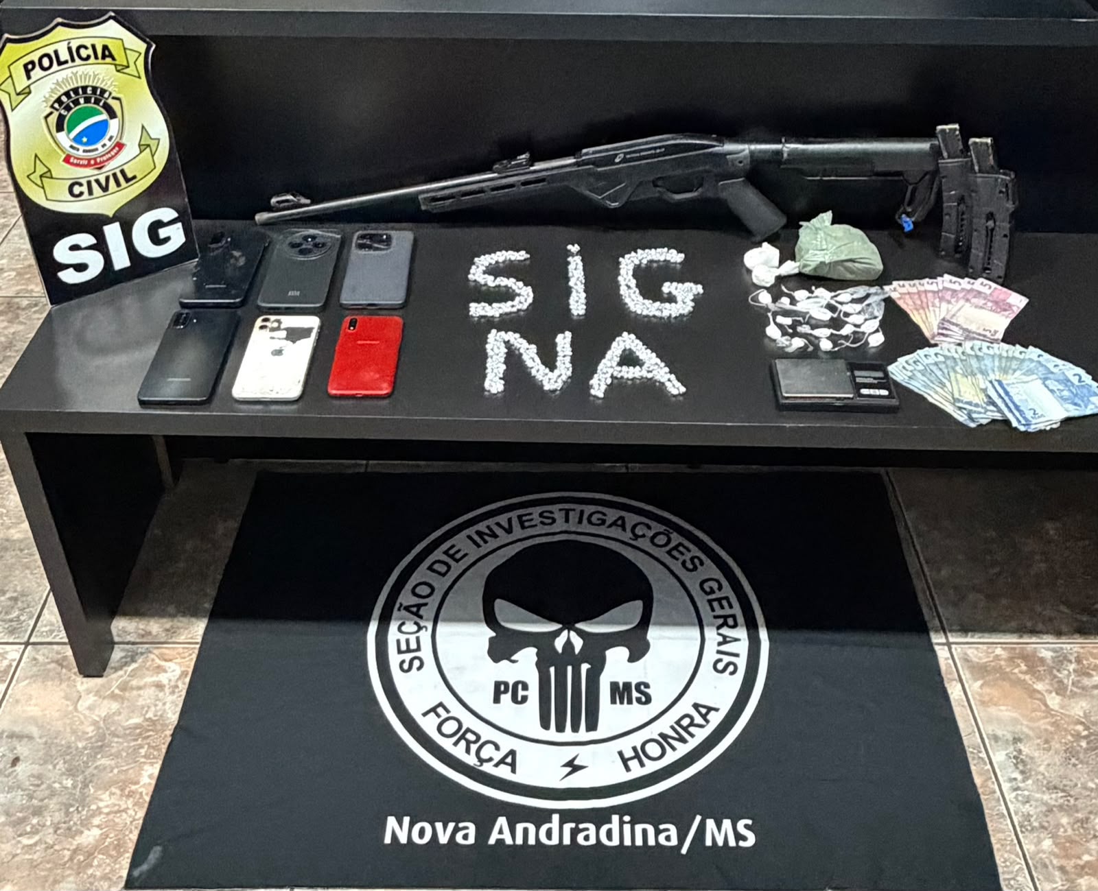 Adolescentes são apreendidos com drogas, arma e munições no interior de MS