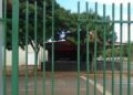 Vistoria aponta forros danificados e problemas na rede de esgoto em escola estadual