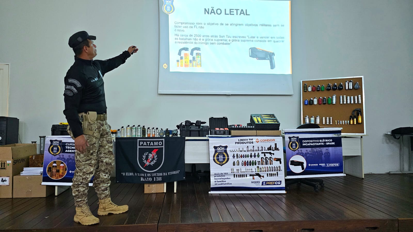 Mais 30 guardas municipais recebem treinamento para uso de armas não letais