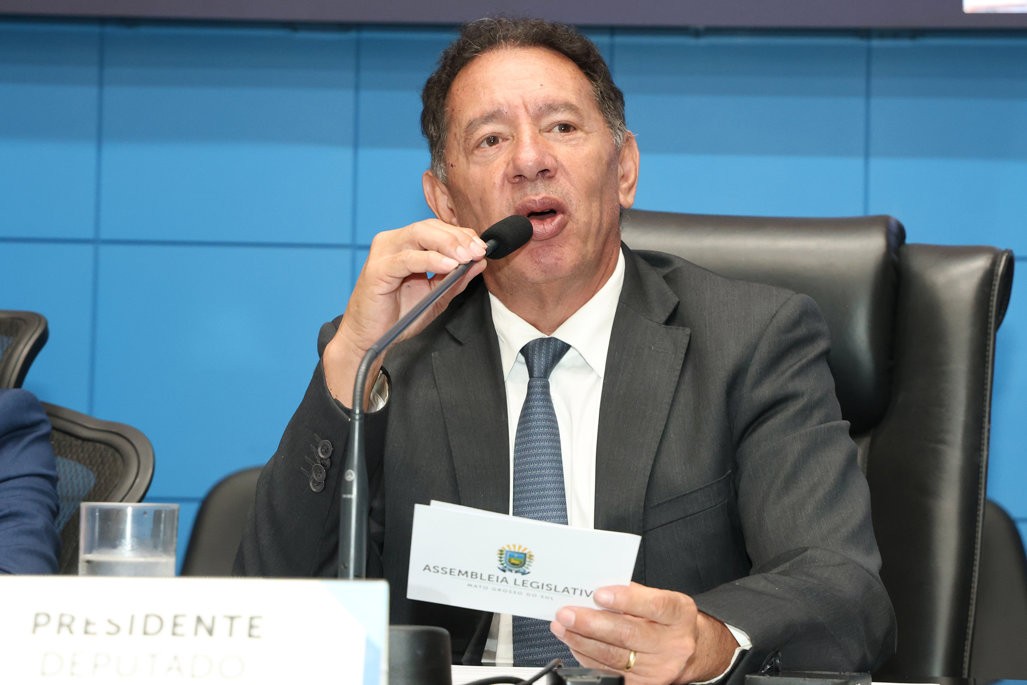 Gerson Claro defende corte de despesas e equilíbrio fiscal no orçamento de 2027
