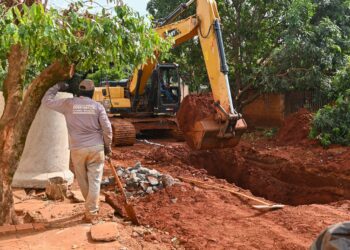 Guanandi II recebe obras de pavimentação e drenagem com investimento de R$ 8,6 milhões Guanandi II recebe obras de pavimentação e drenagem com investimento de R$ 8,6 milhões