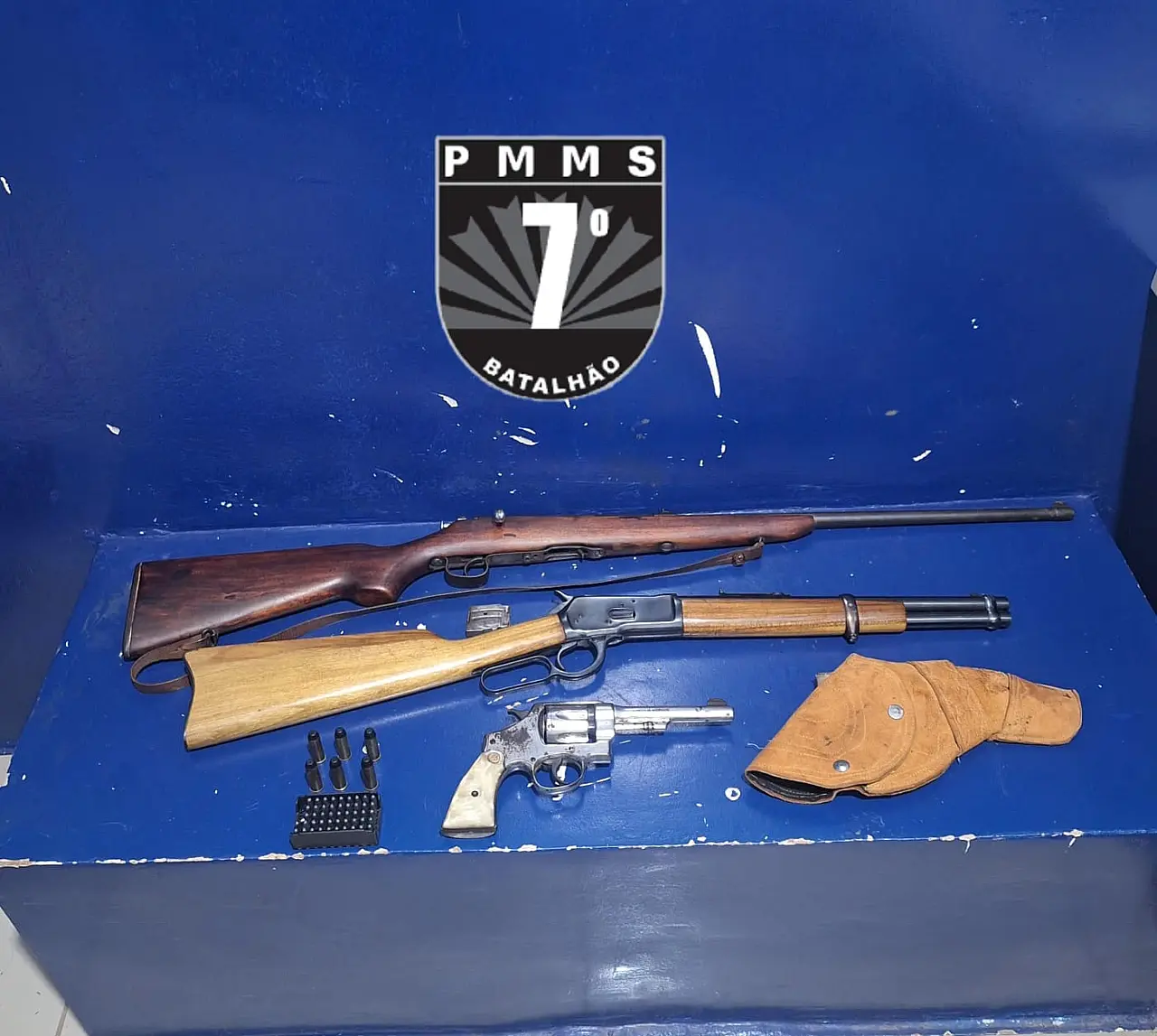Homem invade casa armado e desiste de matar ex após saber de gravidez