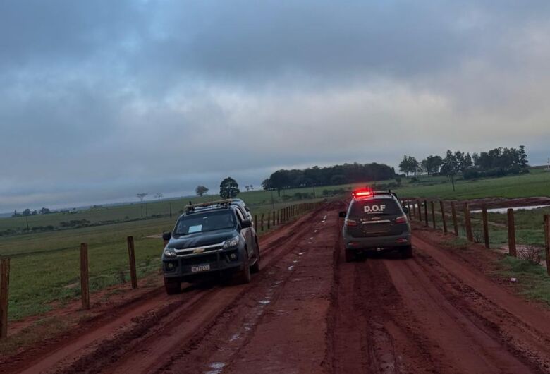 Quatro foragidos são presos por suspeita de envolvimento em sequestro, tortura e homicídio