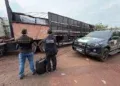Carga de 17 mil litros de acetato de etila é apreendida antes de envio ilegal à Bolívia Carga de 17 mil litros de acetato de etila é apreendida antes de envio ilegal à Bolívia