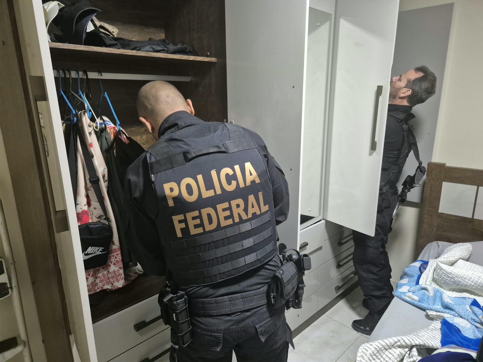Operação Cesura mira comunicação entre líder preso em Campo Grande e cúpula de facção criminosa no Rio