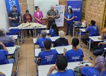 Polo Moreninhas forma turma de reparos hidráulicos sem faltas Polo Moreninhas forma turma de reparos hidráulicos sem faltas