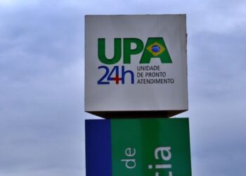 Homem é ferido com golpes de tesoura durante briga com companheiro Homem é ferido com golpes de tesoura durante briga com companheiro