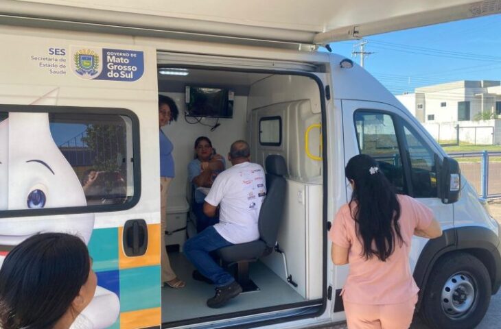 Vacinação gratuita e atendimentos de saúde serão oferecidos nesta quinta-feira