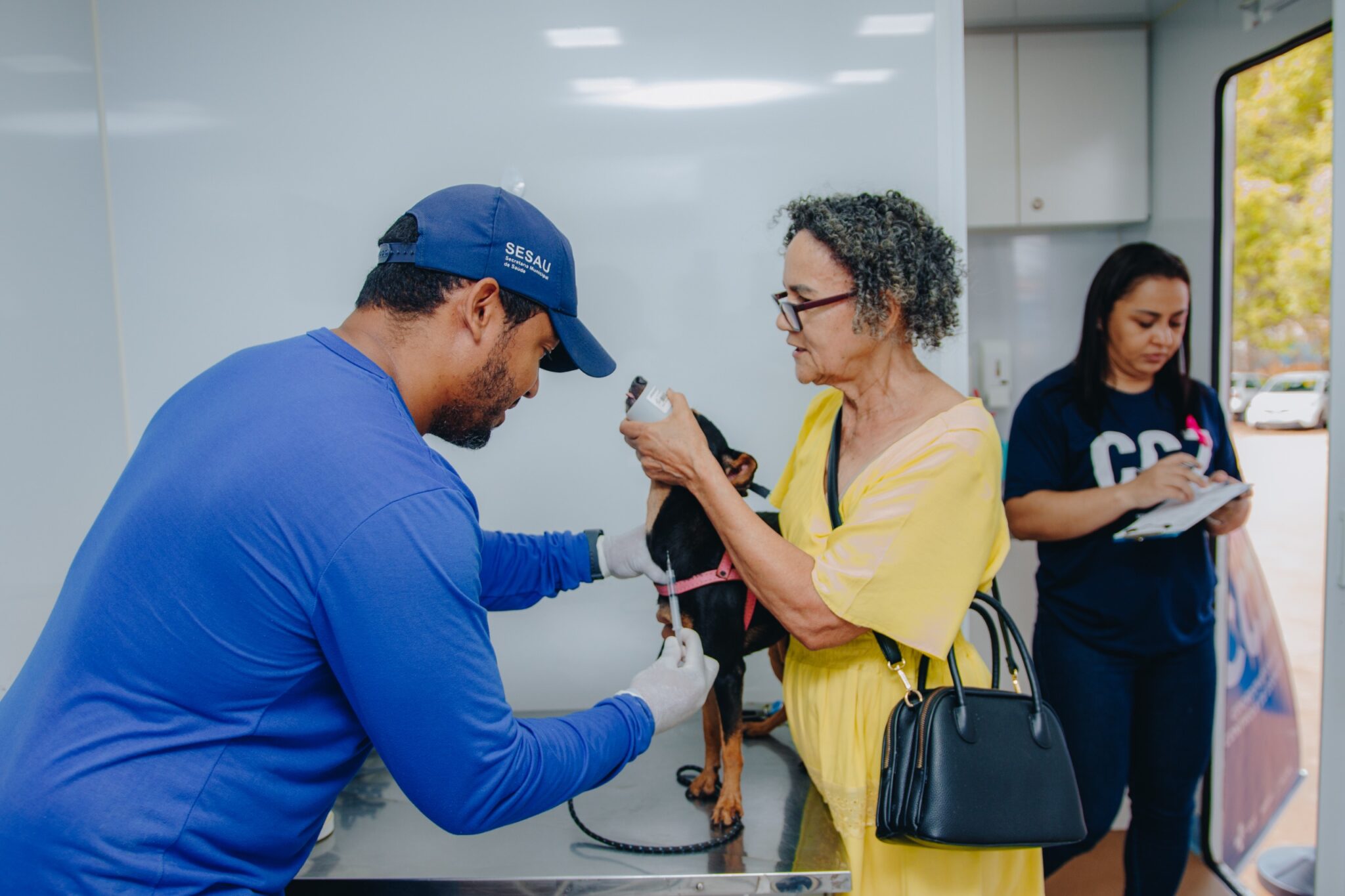 Recanto dos Pássaros terá vacinação antirrábica em ponto fixo e nos imóveis